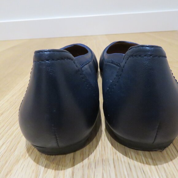 VIONIC Caroll Leather Comfort Slip On Ballet Flats Shoes in Navy - Size US 8 - Picture 9 of 12